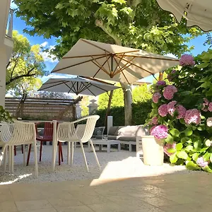 *** Otel Petit İtalya